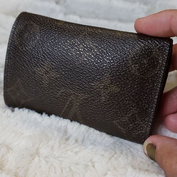 Louis Vuitton monogram key 🔑 holder - Picture 3 of 12